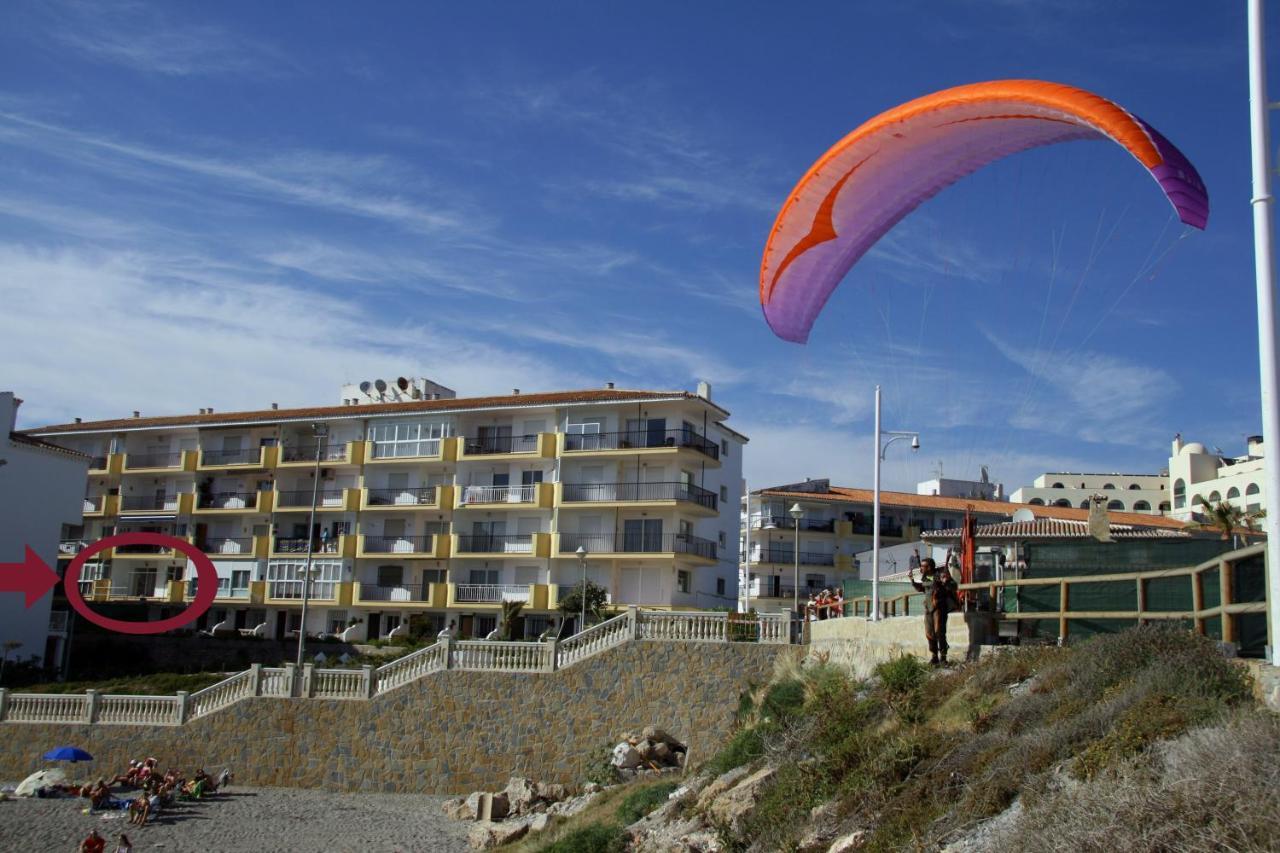 Appartement First Line With Two Bedrooms And Sea View